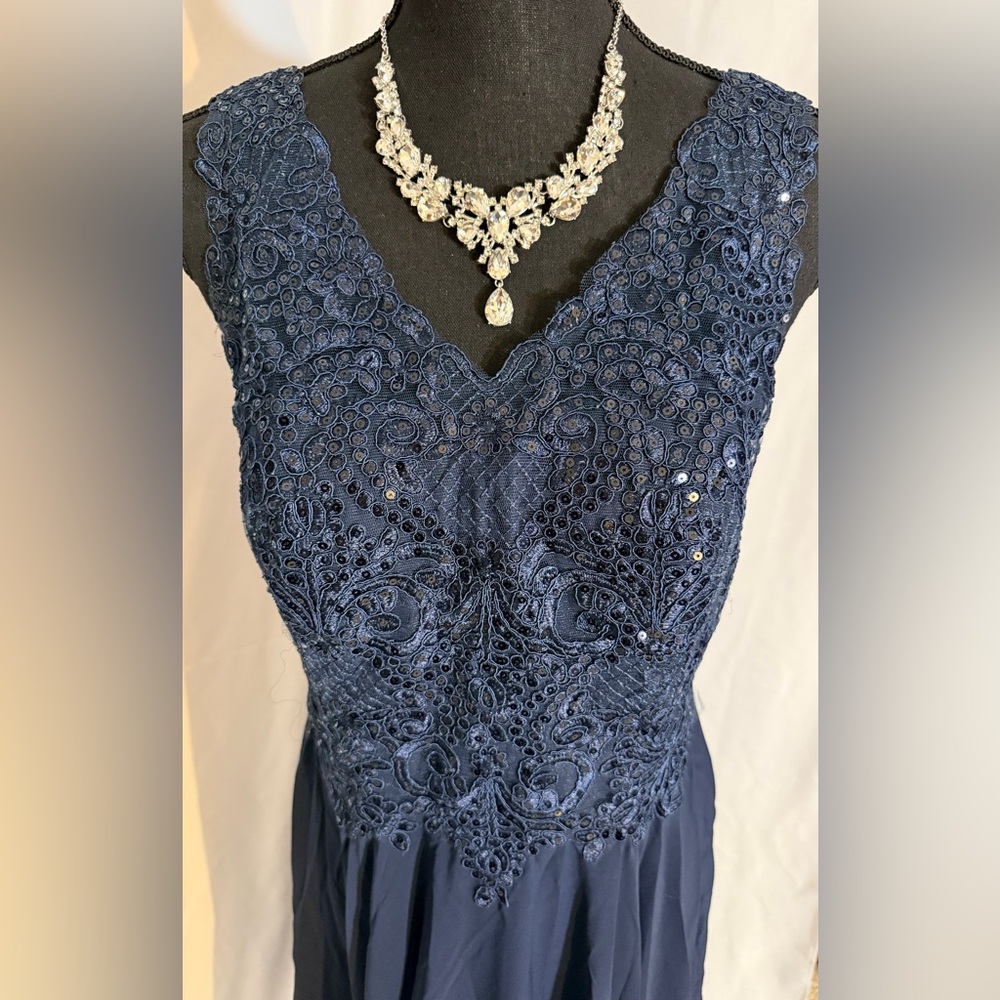 Elegant Navy Blue Lace Dress